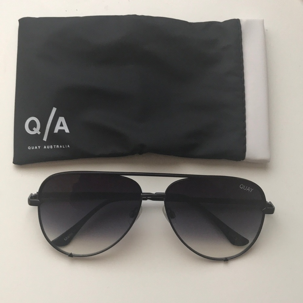 Quay Highkey Black Gradient Aviators